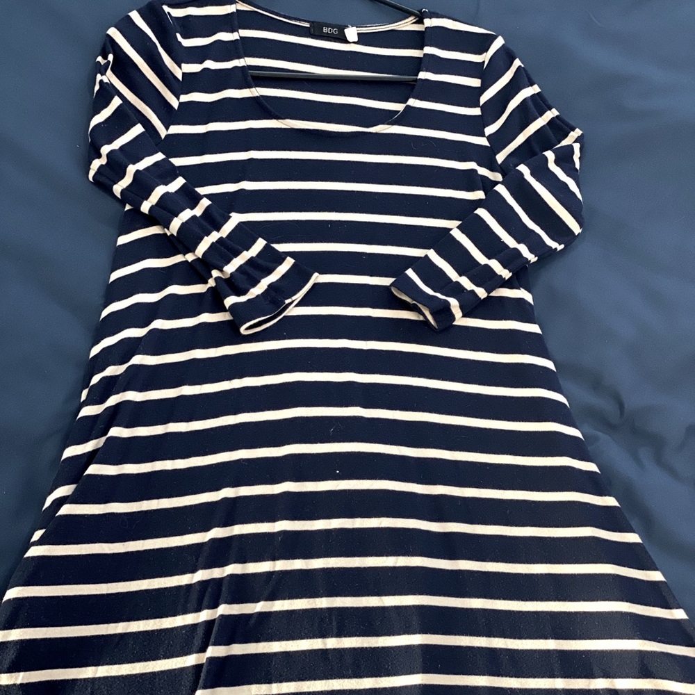 Fall/winter dress with pockets